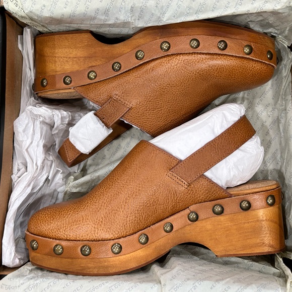 🔥NIB NEW Kelsi Dagger Brooklyn Warehouse Slingback Clogs 8.5 shoes - Picture 1 of 8
